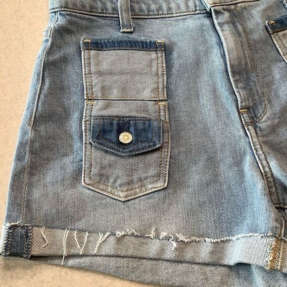 7 For All Mankind Jean Shorts 28 Patch Pocket NWT‎ - Picture 5 of 8